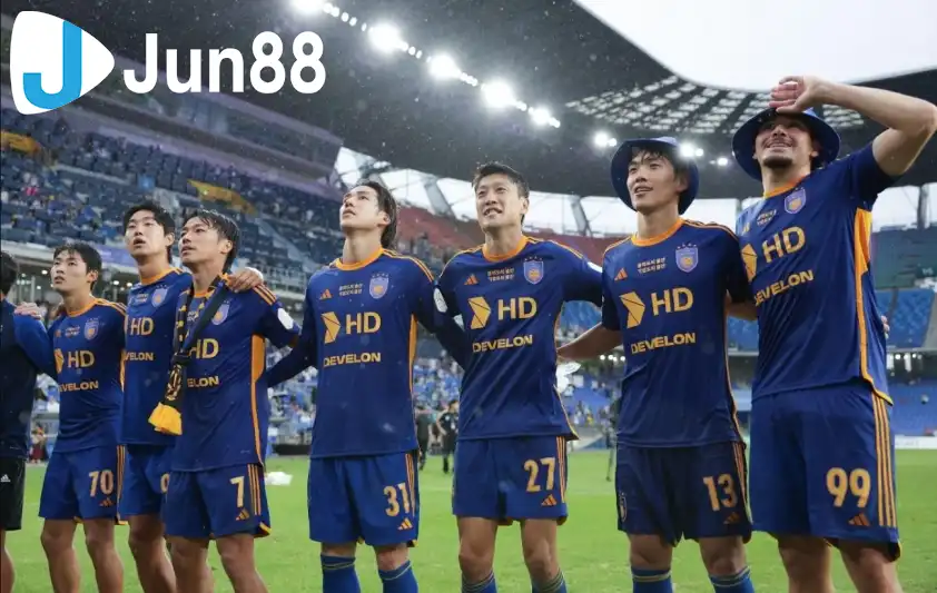 Ulsan HD cần thận trọng nếu không muốn nhận trái đắng ở trận đấu này. Ulsan HD cần thận trọng nếu không muốn nhận trái đắng ở trận đấu này.