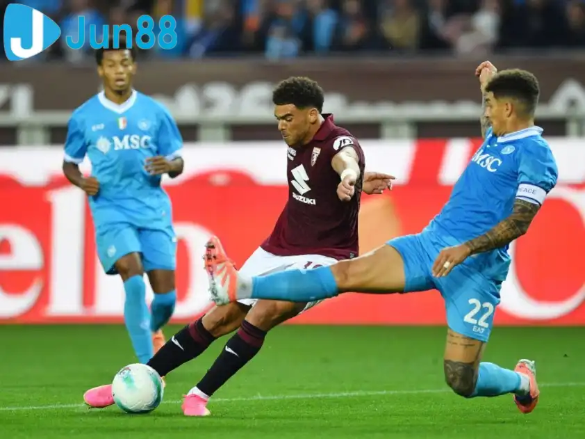 Torino vừa bất ngờ đánh bại Napoli tại vòng 7 Serie A (Ảnh: Football Italia) Torino vừa bất ngờ đánh bại Napoli tại vòng 7 Serie A (Ảnh: Football Italia)